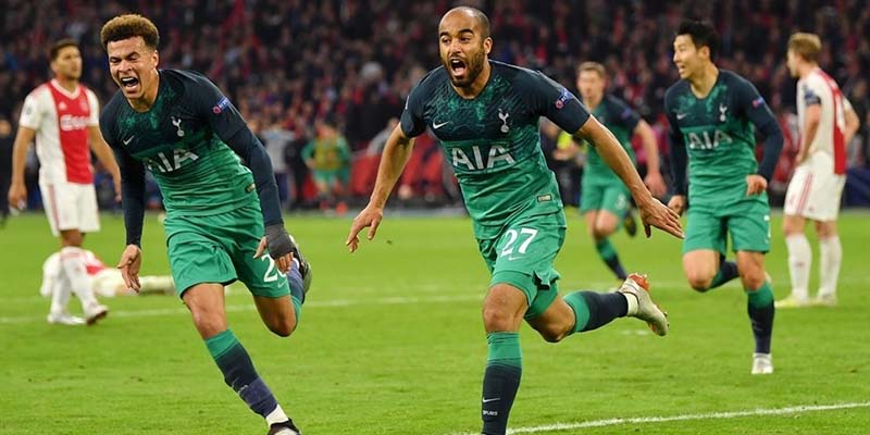 Lucas Moura là người cụ thể hóa trận bóng lật kèo của Tottenham