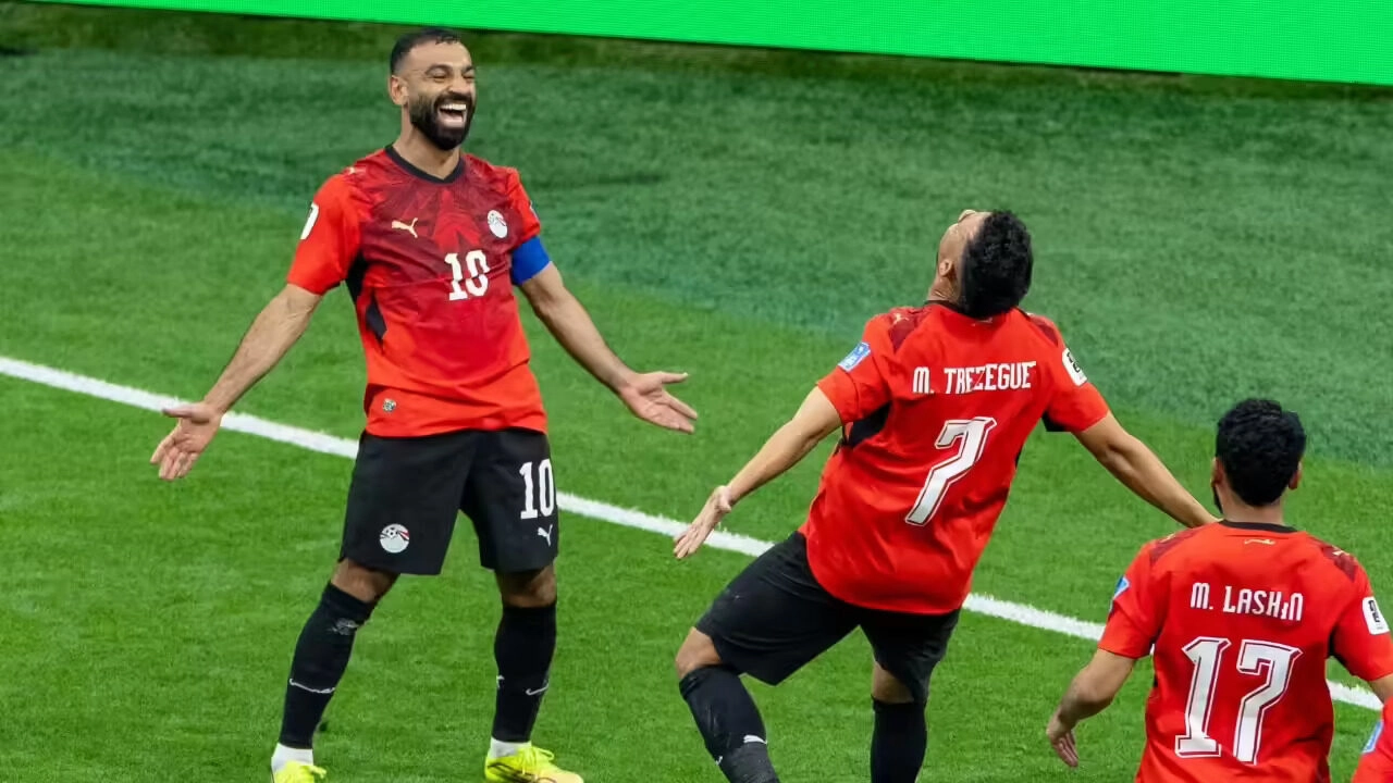 Đội tuyển Ai Cập lần đầu tiên vượt qua vòng bảng tại sân chơi World Cup